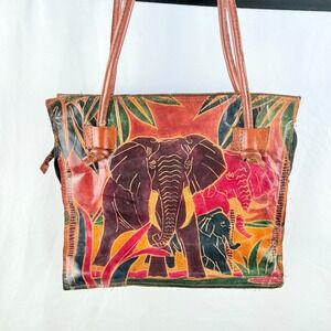 Vintage Leather Handmade Hand-Painted Elephant MTC African Shoulder Bag Boho